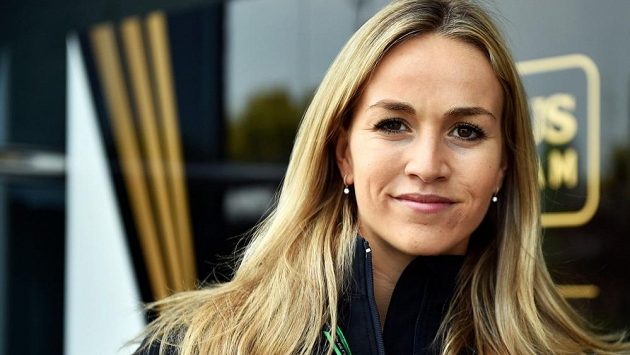 Zasáhne v budoucnu krásná Španělka Carmen Jordáová do seriálu MS formule 1? Zasáhne v budoucnu krásná Španělka Carmen Jordáová do seriálu MS formule 1?