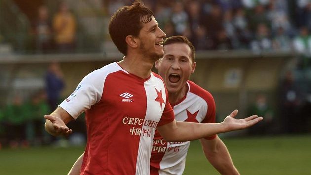 Radost v podání fotbalistů Slavie Ruslana Mingazova a Jana Bořila během utkání 27. kola první fotbalové ligy. Radost v podání fotbalistů Slavie Ruslana Mingazova a Jana Bořila během utkání 27. kola první fotbalové ligy.