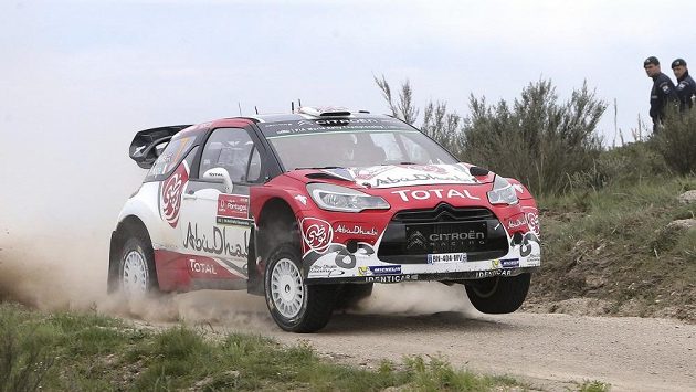 Britský pilot Kris Meeke vyhrál se svým citroënem Portugalskou rallye. Britský pilot Kris Meeke vyhrál se svým citroënem Portugalskou rallye.