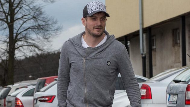 Útočník Petr Koukal bude nově oblékat dres Hradce Králové. Útočník Petr Koukal bude nově oblékat dres Hradce Králové.