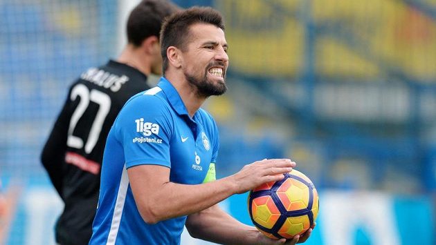Liberecký Milan Baroš proti Příbrami. Liberecký Milan Baroš proti Příbrami.