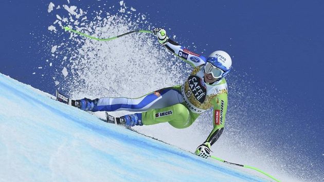 Slovinská lyžařka Ilka Štuhecová během sjezdu superobřího slalom Světového poháru v Crans Montaně. Slovinská lyžařka Ilka Štuhecová během sjezdu superobřího slalom Světového poháru v Crans Montaně.