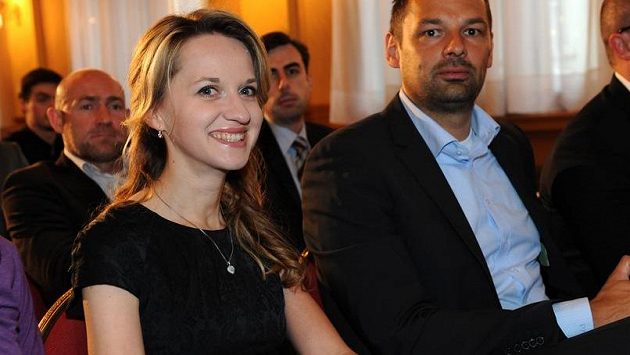 Předsedkyně Odvolací a revizní komise Markéta Haindlová (vlevo). Předsedkyně Odvolací a revizní komise Markéta Haindlová (vlevo).