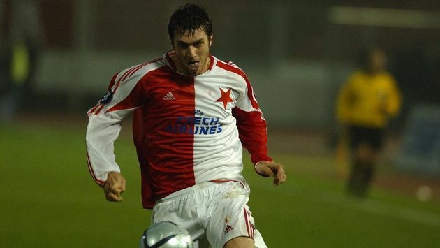 Pavel Fořt ještě v dresu Slavie. Pavel Fořt ještě v dresu Slavie.