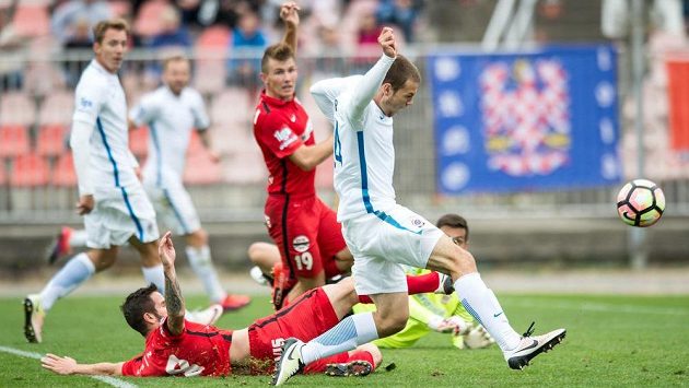 Sparťan Matěj Pulkrab dává gól v podzimním utkání v Brně. Sparťan Matěj Pulkrab dává gól v podzimním utkání v Brně.