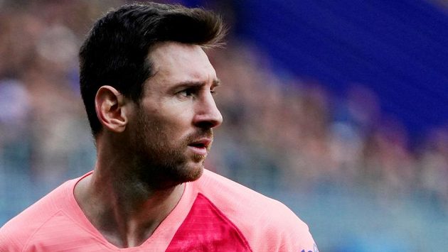Argentinský fotbalista Lionel Messi v utkání s Eibarem. Argentinský fotbalista Lionel Messi v utkání s Eibarem.