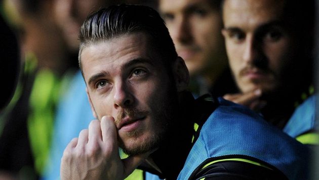 Španělský brankář David de Gea na lavičce náhradníků při utkání se Slováky v Oviedu. Španělský brankář David de Gea na lavičce náhradníků při utkání se Slováky v Oviedu.