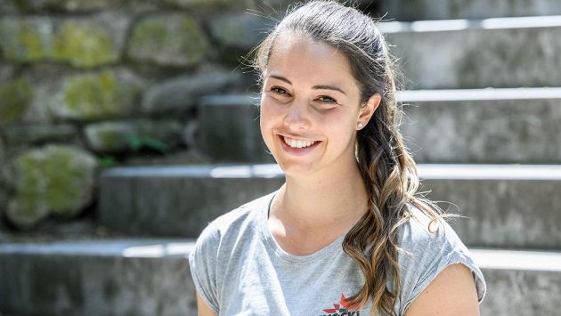 Česká skeletonistka Anna Fernstädtová se v těchto dnech připravuje v Šumperku. Česká skeletonistka Anna Fernstädtová se v těchto dnech připravuje v Šumperku.