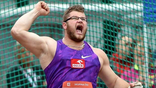 Polák Pawel Fajdek ovládl na mítinku Zlatá tretra soutěž kladivářů. Polák Pawel Fajdek ovládl na mítinku Zlatá tretra soutěž kladivářů.