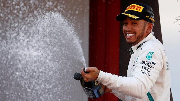 Vítěz Velké ceny Španělska F1 - Brit Lewis Hamilton. Vítěz Velké ceny Španělska F1 - Brit Lewis Hamilton.