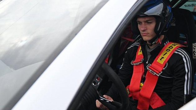 Pekelné soustředění pilota Matěje Polidara. Pekelné soustředění pilota Matěje Polidara.