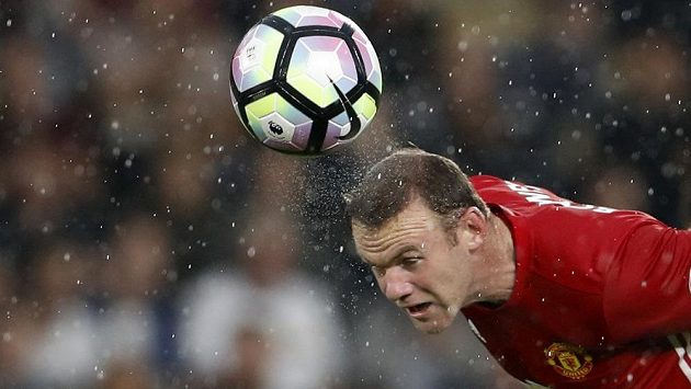 Wayne Rooney bude i nadále anglickým kapitánem. Wayne Rooney bude i nadále anglickým kapitánem.