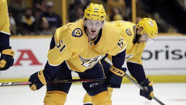 Austin Watson z Nashvillu dosáhl u arbitráže snížení trestu za domácí násilí Austin Watson z Nashvillu dosáhl u arbitráže snížení trestu za domácí násilí