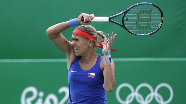 Lucie Hradecká na olympijském turnaji. Lucie Hradecká na olympijském turnaji.