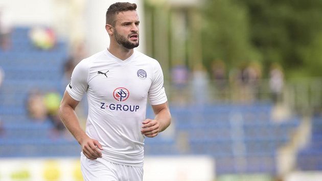 Útočník Slovácka Tomáš Zajíc, střelec jediné branky zápasu se Zlínem. Útočník Slovácka Tomáš Zajíc, střelec jediné branky zápasu se Zlínem.