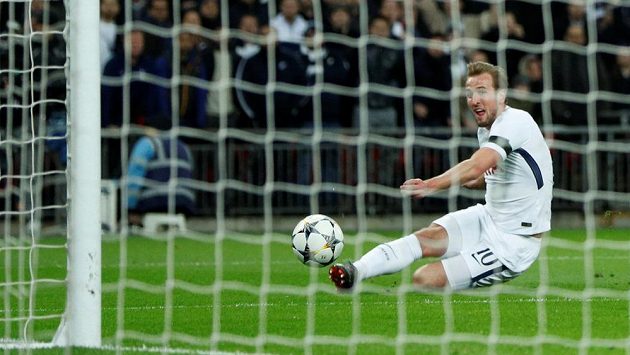 Tottenhamský Harry Kane. Tottenhamský Harry Kane.