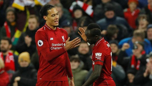 Fotbalisté Liverpoolu v divoké přestřelce zdolali Crystal Palace Fotbalisté Liverpoolu v divoké přestřelce zdolali Crystal Palace