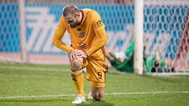 Ani Jan Holenda z Dukly se proti Slovácku střelecky neprosadil. Ani Jan Holenda z Dukly se proti Slovácku střelecky neprosadil.