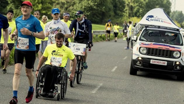 Zbyněk Sýkora: Před lety mu sport zachránil život. Teď se snaží dělat totéž pro ostatní. Zbyněk Sýkora: Před lety mu sport zachránil život. Teď se snaží dělat totéž pro ostatní.