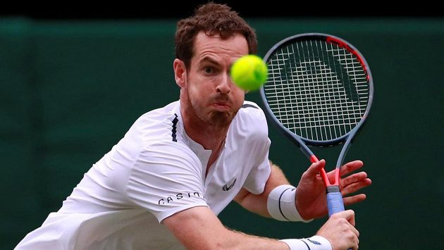 Britský tenistq Andy Murray po vleklých zdravotních problémech spřádá plány na návrat mezi elitu dvouhry. Britský tenistq Andy Murray po vleklých zdravotních problémech spřádá plány na návrat mezi elitu dvouhry.