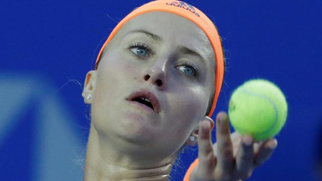 Francouzská tenistka Kristina Mladenovicová hledá do deblu novou parťačku. Francouzská tenistka Kristina Mladenovicová hledá do deblu novou parťačku.