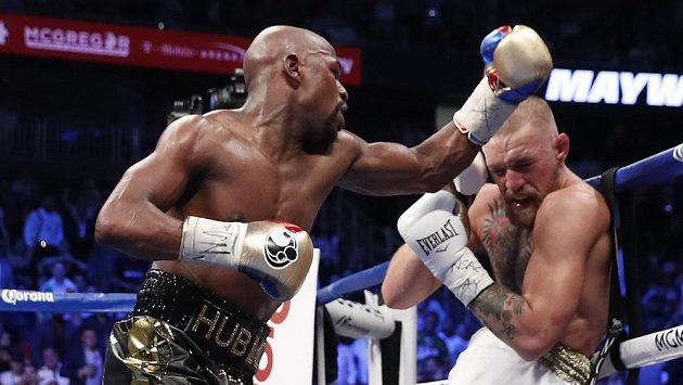 Floyd Mayweather ukázal sílu, vyhrál bez větších problémů. Floyd Mayweather ukázal sílu, vyhrál bez větších problémů.