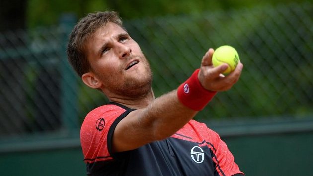 Slovenský tenista Martin Kližan v prvním kole French Open. Slovenský tenista Martin Kližan v prvním kole French Open.