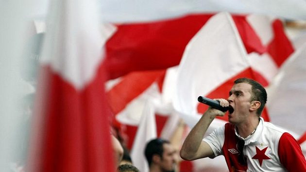 Lukáš Vala alias Strašák, vůdce slávistického kotle. Lukáš Vala alias Strašák, vůdce slávistického kotle.