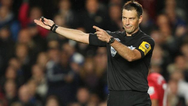 Rozhodčí Mark Clattenburg. Rozhodčí Mark Clattenburg.