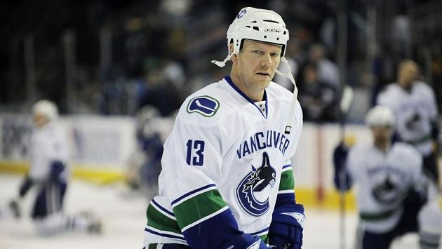 Legendární švédský útočník Mats Sundin během aktivní kariéry. Legendární švédský útočník Mats Sundin během aktivní kariéry.