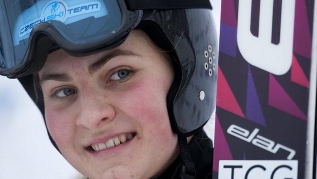 Česká reprezentanka ve skocích na lyžích Michaela Doleželová. Česká reprezentanka ve skocích na lyžích Michaela Doleželová.