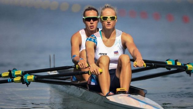 Dvojskifařky Lenka Antošová a Kristýna Fleissnerová. Dvojskifařky Lenka Antošová a Kristýna Fleissnerová.