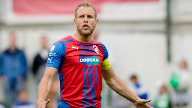I plzeňský záložník Daniel Kolář se podivoval nad volbou dějiště utkání. I plzeňský záložník Daniel Kolář se podivoval nad volbou dějiště utkání.