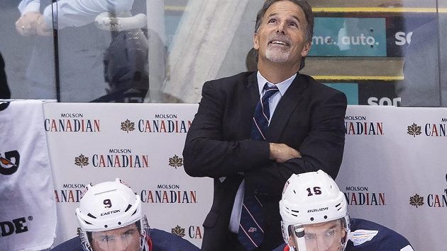 Trenér USA John Tortorella nemůže uvěřit výsledkům, Američané semifinále hrát nebudou. Trenér USA John Tortorella nemůže uvěřit výsledkům, Američané semifinále hrát nebudou.