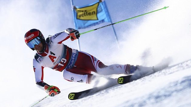 The first round in Sölden was won by the home skier Leitinger, Krýzl was 58th