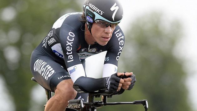 Kolumbijský cyklista Rigoberto Urán na trati časovky v rámci Giro d´Italia. Kolumbijský cyklista Rigoberto Urán na trati časovky v rámci Giro d´Italia.