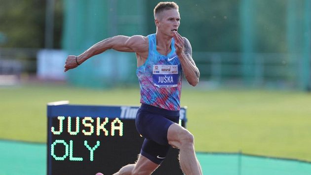 Dálkař Radek Juška při Memoriálu Ludvíka Daňka v Turnově. Ilustrační foto. Dálkař Radek Juška při Memoriálu Ludvíka Daňka v Turnově. Ilustrační foto.