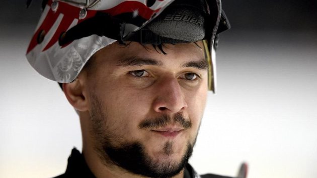 Jakub Kovář bude hájit branku českého národního týmu v duelu se Švédskem. Jakub Kovář bude hájit branku českého národního týmu v duelu se Švédskem.