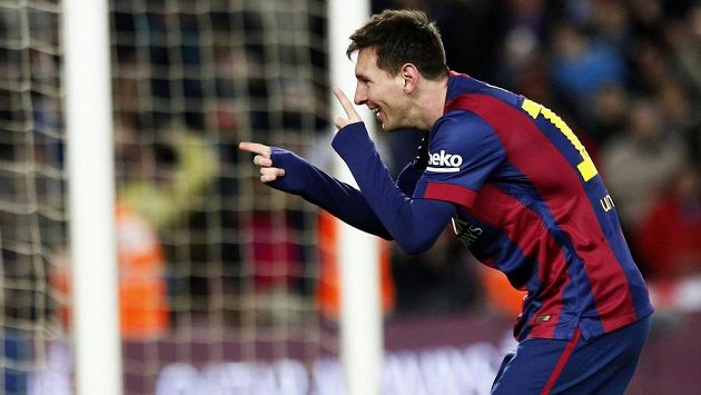 Lionel Messi přispěl hattrickem k výhře Barcelony v městském derby nad Espaňolem. Lionel Messi přispěl hattrickem k výhře Barcelony v městském derby nad Espaňolem.