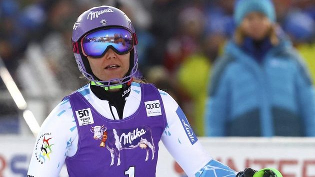 Šárka Strachová v cíli druhého kola slalomu ve finském Levi. Šárka Strachová v cíli druhého kola slalomu ve finském Levi.