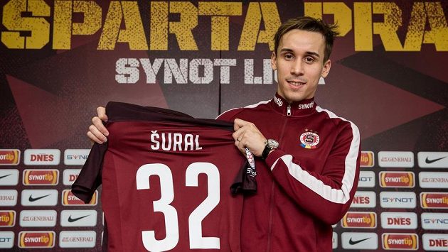 Nová posila Sparty Praha Josef Šural. Nová posila Sparty Praha Josef Šural.