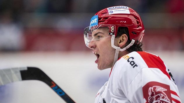 Petr Zámorský z Hradce Králové oslavuje gól proti Liberci. Petr Zámorský z Hradce Králové oslavuje gól proti Liberci.