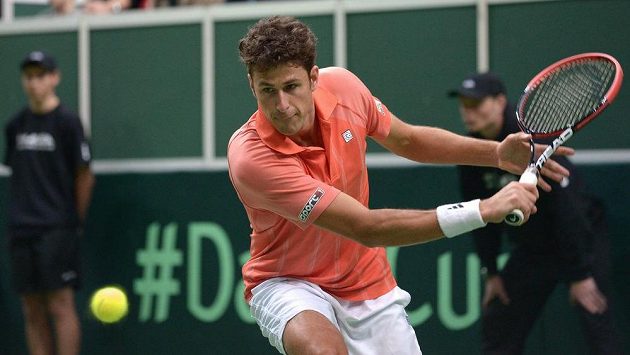 Tenista Robin Haase v utkání Davis Cupu s Radkem Štěpánkem. Tenista Robin Haase v utkání Davis Cupu s Radkem Štěpánkem.