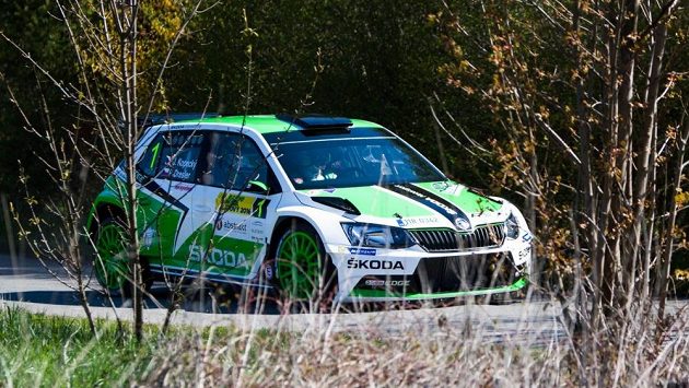 Český jezdec Jan Kopecký (na archivním snímku) výborně vstoupil do Katalánské rallye. Český jezdec Jan Kopecký (na archivním snímku) výborně vstoupil do Katalánské rallye.