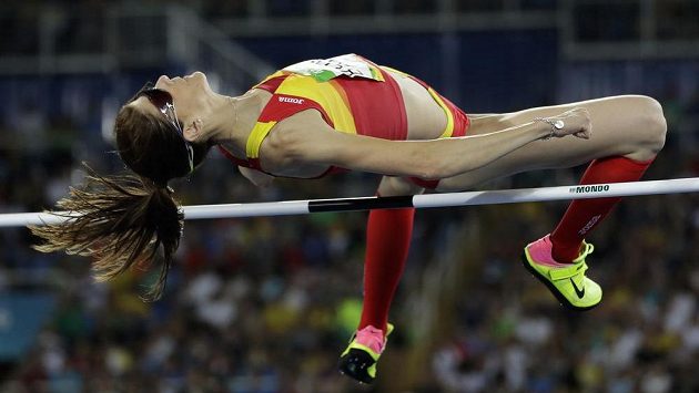 Španělce Ruth Beitiaové stačilo k vítězství v olympijském závodě výškařek skočit 197 cm. Španělce Ruth Beitiaové stačilo k vítězství v olympijském závodě výškařek skočit 197 cm.
