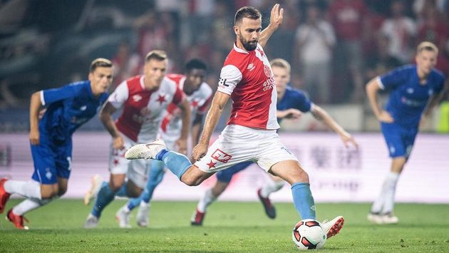 Josef Hušbauer by opět měl patřik ke klíčovým hráčům Slavie Josef Hušbauer by opět měl patřik ke klíčovým hráčům Slavie