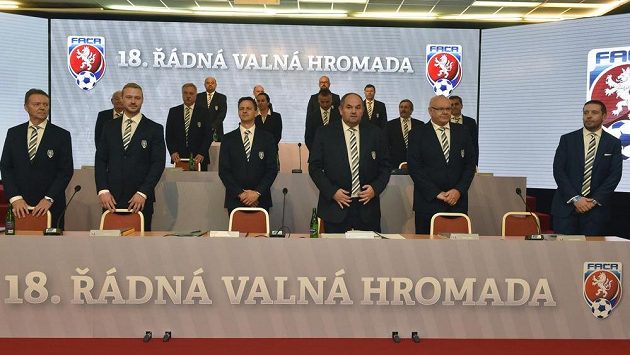 Valná hromada Fotbalové asociace ČR (FAČR) v Brně. Valná hromada Fotbalové asociace ČR (FAČR) v Brně.