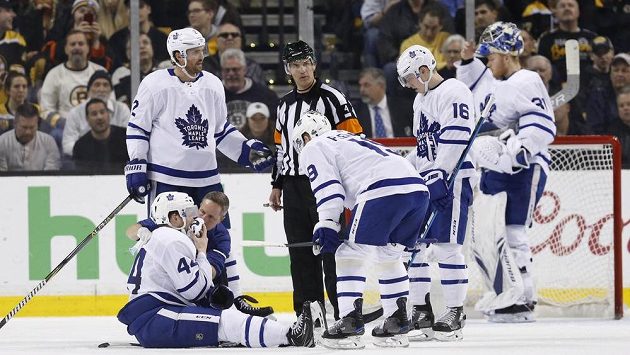 Hokejisté Toronta jsou bez generálního manažera. Hokejisté Toronta jsou bez generálního manažera.