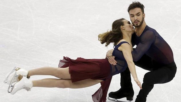 Gabriella Papadakisová a Guillaume Cizeron z Francie na ME v krasobruslení. Gabriella Papadakisová a Guillaume Cizeron z Francie na ME v krasobruslení.