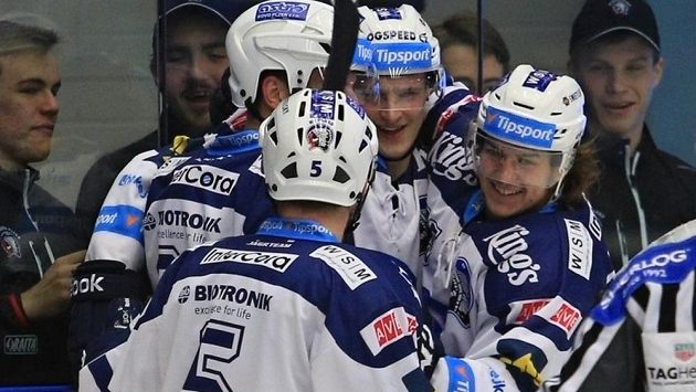 Vyzraje Plzeň na Spartu? Semifinále play off extraligy startuje. Vyzraje Plzeň na Spartu? Semifinále play off extraligy startuje.